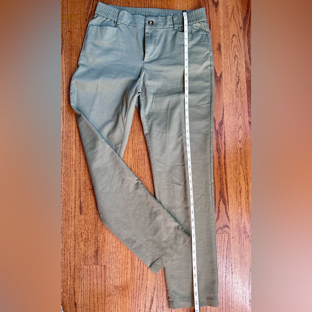 Wonderly Women's Elastic Waistband Straight Leg Pants - Picture 9 of 11
